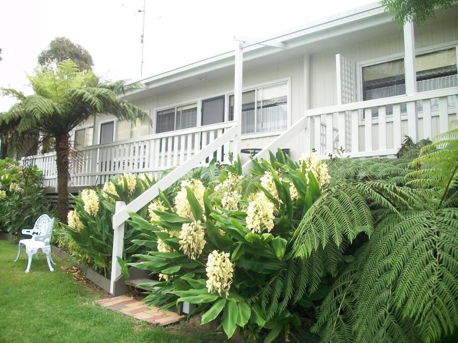 Top Of The Lake Holiday Units Merimbula Exterior foto